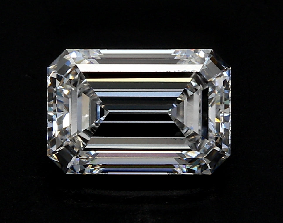 2.74 Carat Emerald Lab Diamond with  Cut Diamond in 14KT  view 1
