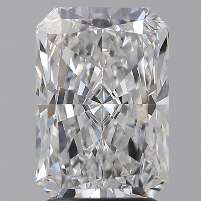2.78 Carat Radiant Lab Diamond with  Cut Diamond in 14KT  view 1

