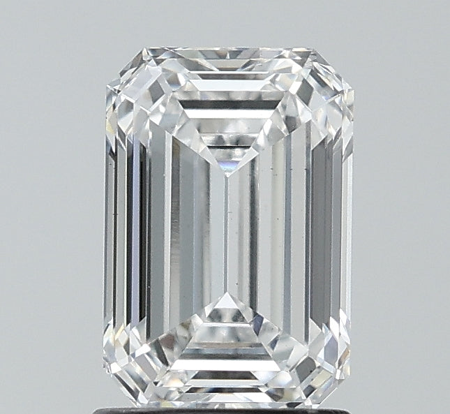 1.7 Carat Emerald Lab Diamond with  Cut Diamond in 14KT  view 1
