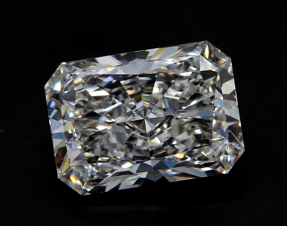 3.01 Carat Radiant Lab Diamond with  Cut Diamond in 14KT  view 1
