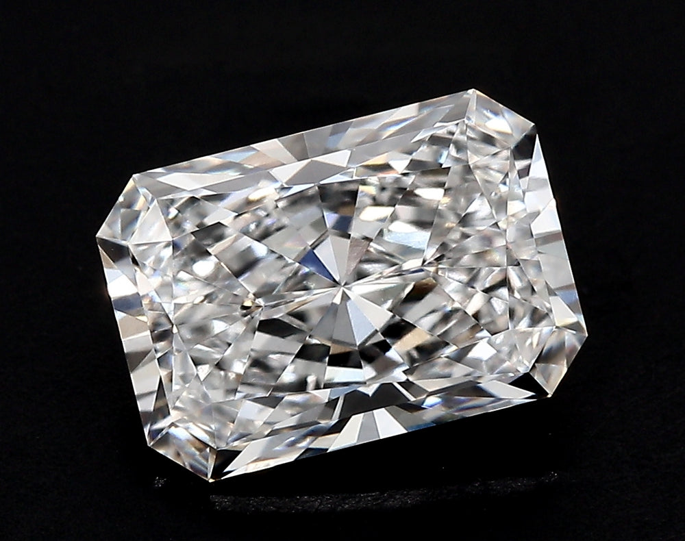 3.06 Carat Radiant Lab Diamond with  Cut Diamond in 14KT  view 1
