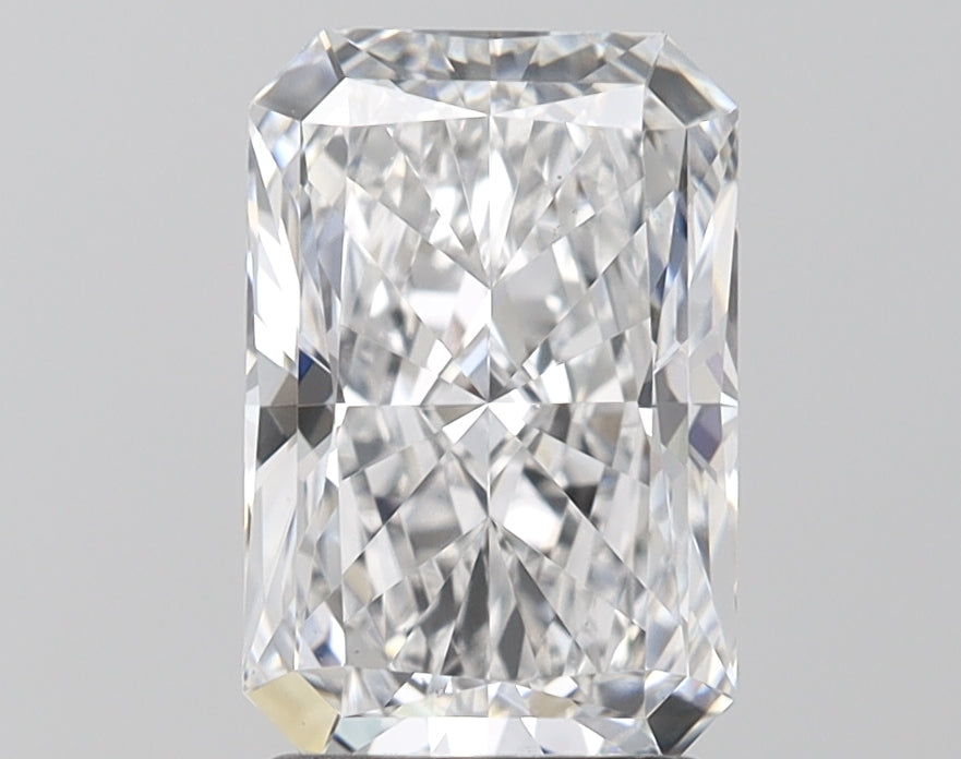 2.51 Carat Radiant Lab Diamond with  Cut Diamond in 14KT  view 1
