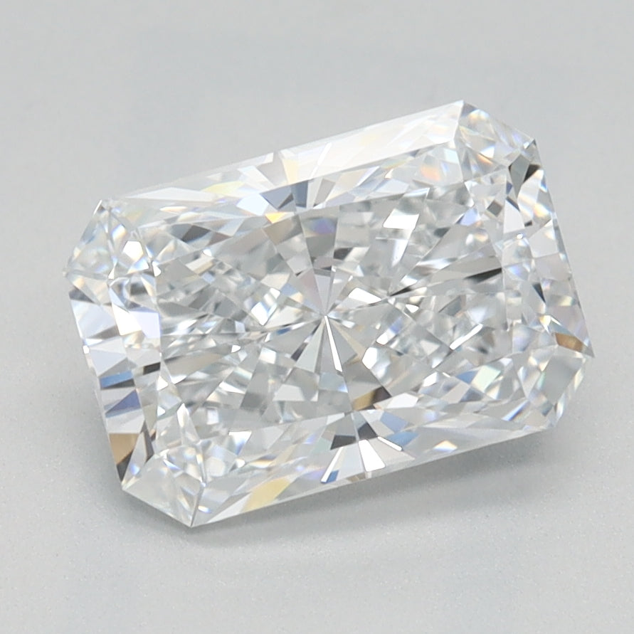 1.57 Carat Radiant Lab Diamond with  Cut Diamond in 14KT  view 1
