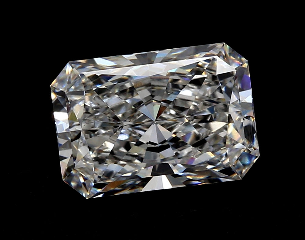 4.08 Carat Radiant Lab Diamond with  Cut Diamond in 14KT  view 1
