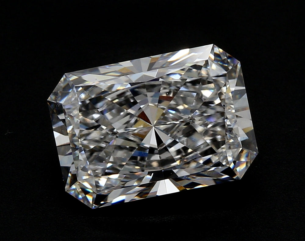 3.5 Carat Radiant Lab Diamond with  Cut Diamond in 14KT  view 1
