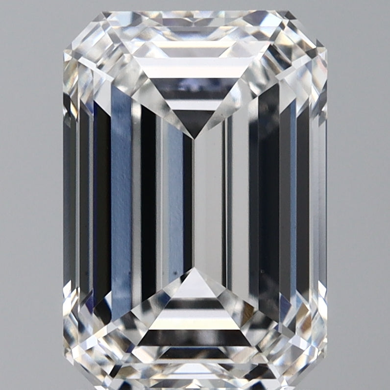 2.52 Carat Emerald Lab Diamond with  Cut Diamond in 14KT  view 1
