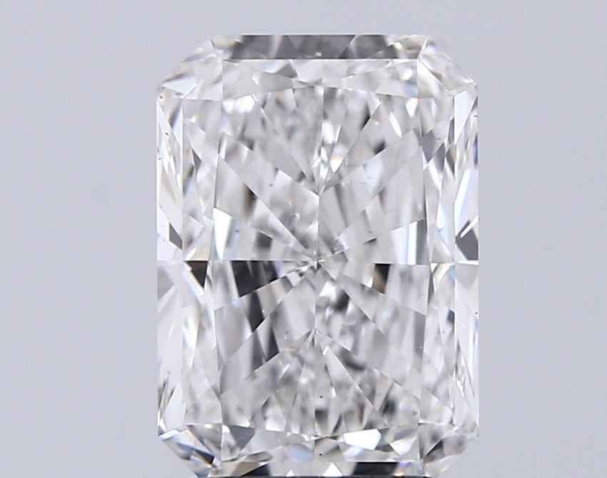 2.51 Carat Radiant Lab Diamond with  Cut Diamond in 14KT  view 1

