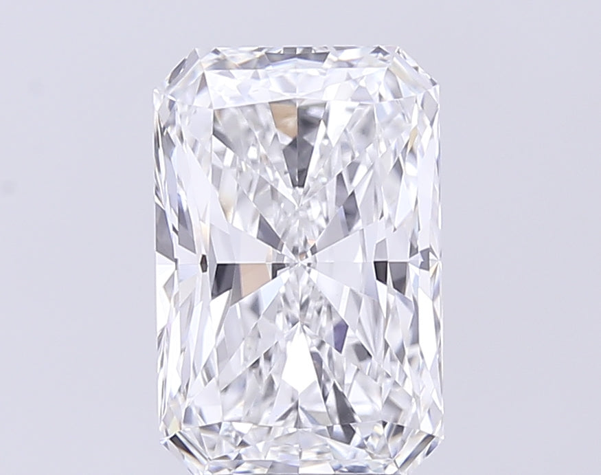 4.0 Carat Radiant Lab Diamond with  Cut Diamond in 14KT  view 1
