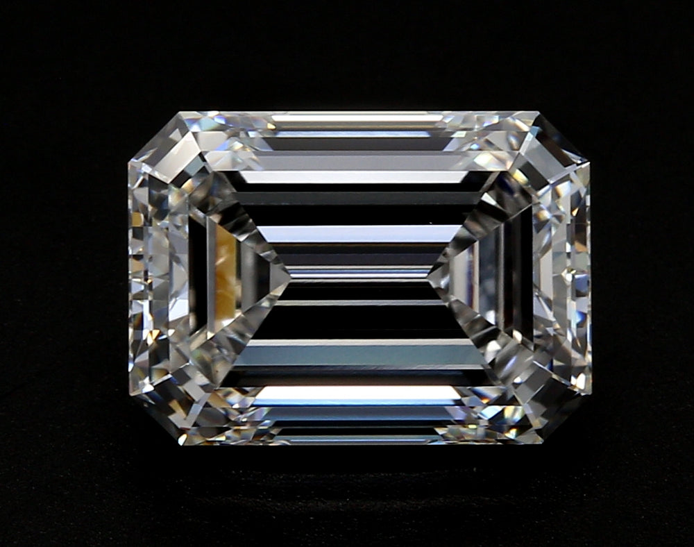 5.07 Carat Emerald Lab Diamond with  Cut Diamond in 14KT  view 1
