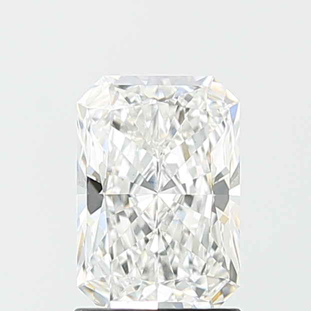 1.66 Carat Radiant Lab Diamond with  Cut Diamond in 14KT  view 1
