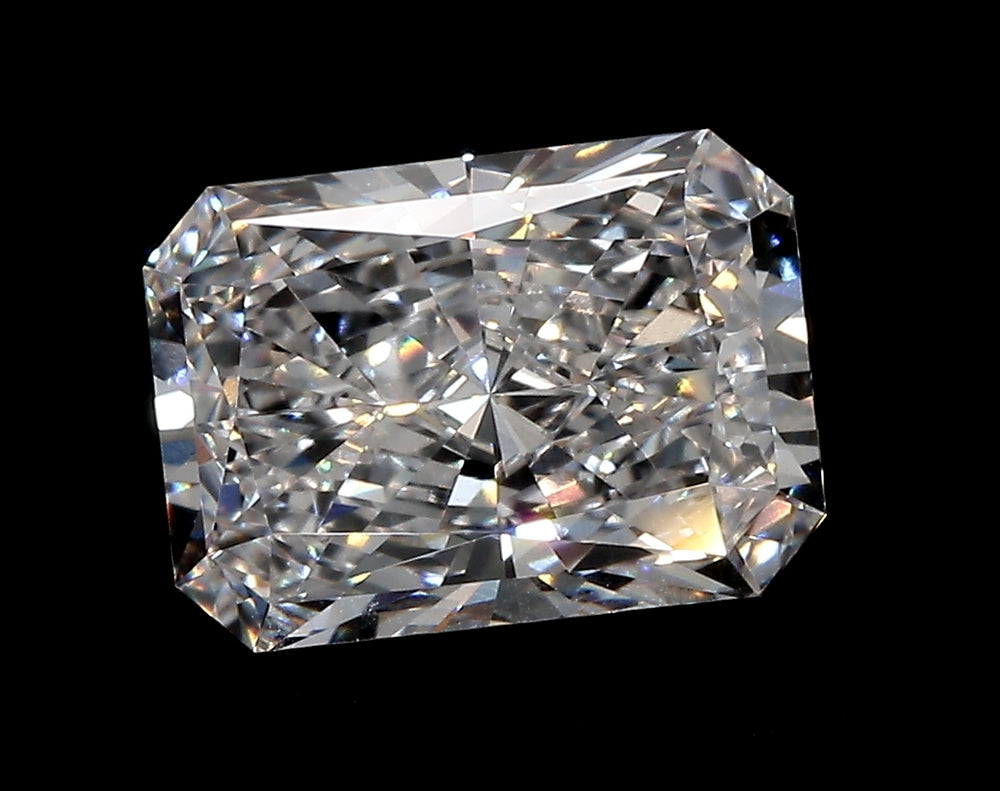 1.8 Carat Radiant Lab Diamond with  Cut Diamond in 14KT  view 1
