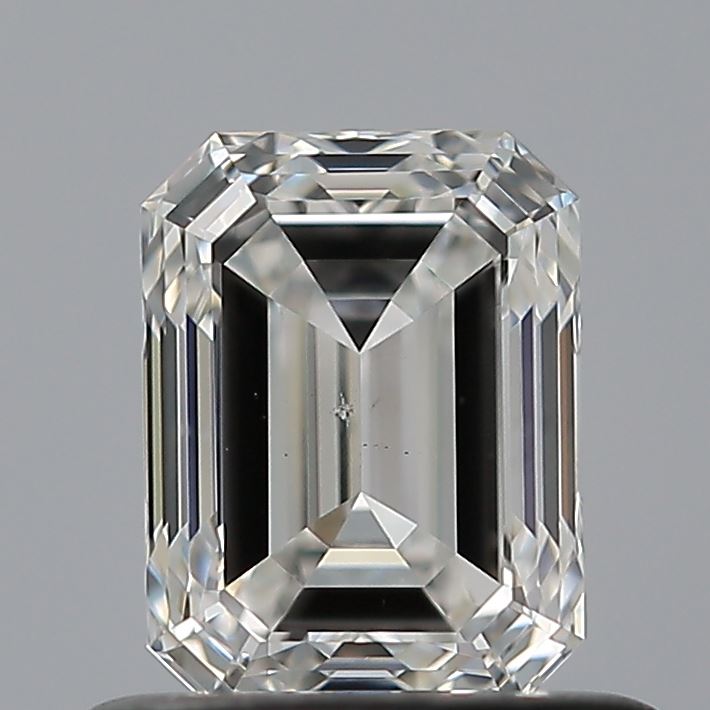 0.72 Carat Emerald Natural Diamond with  Cut Diamond in 14KT  view 1
