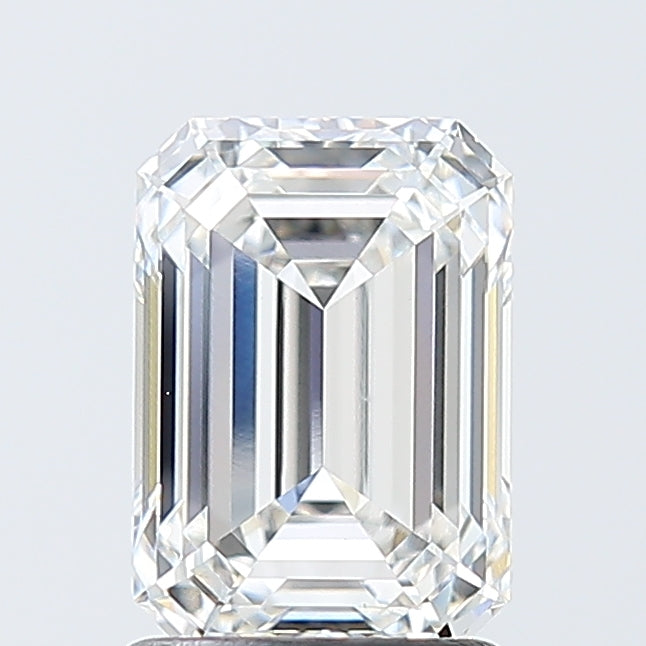 1.88 Carat Emerald Lab Diamond with  Cut Diamond in 14KT  view 1
