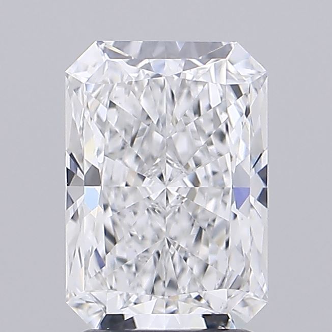 0.26 Carat Radiant Lab Diamond with  Cut Diamond in 14KT  view 1
