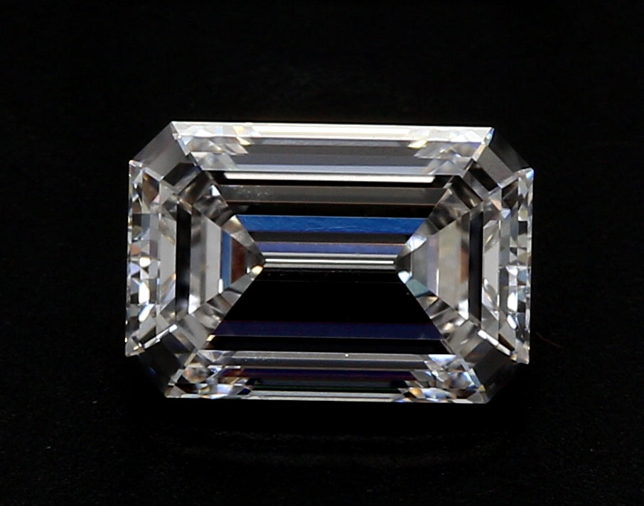 3.0 Carat Emerald Lab Diamond with  Cut Diamond in 14KT  view 1
