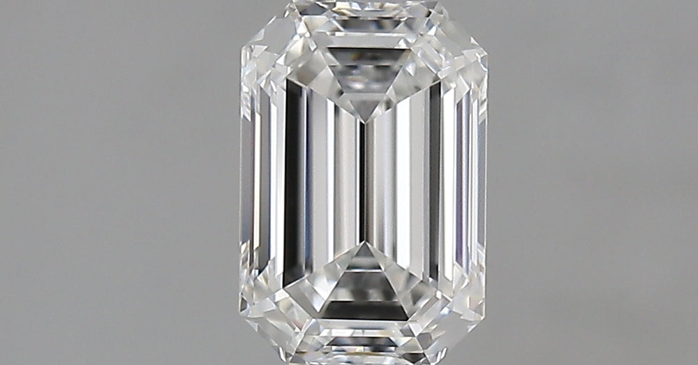 1.08 Carat Emerald Natural Diamond with  Cut Diamond in 14KT  view 1
