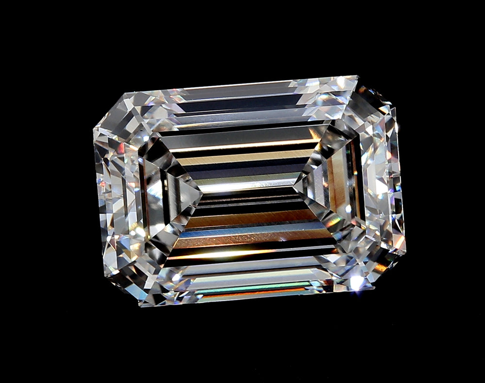 1.52 Carat Emerald Lab Diamond with  Cut Diamond in 14KT  view 1
