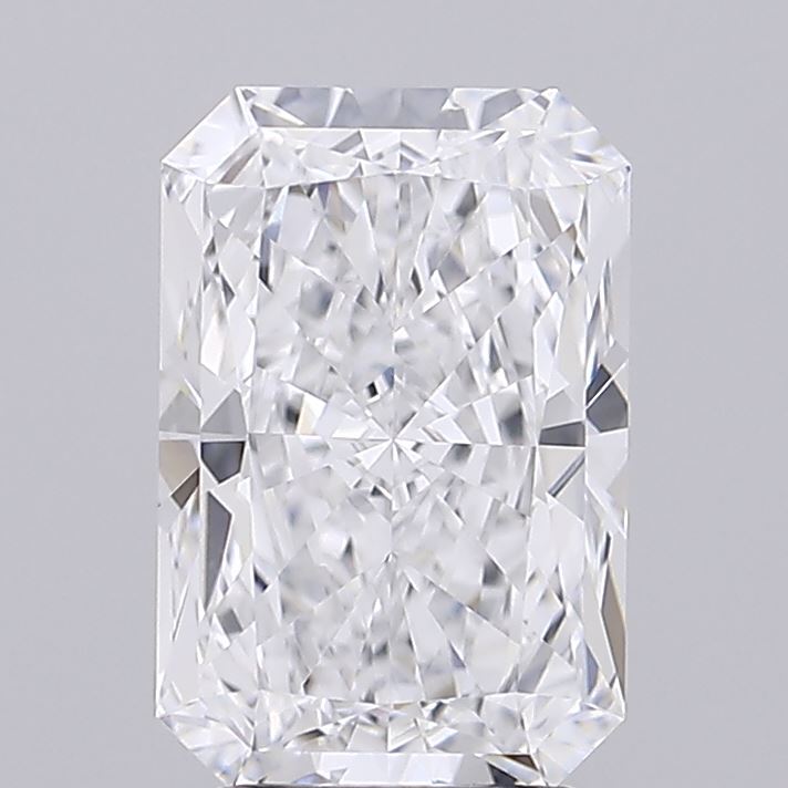 2.62 Carat Radiant Lab Diamond with  Cut Diamond in 14KT  view 1
