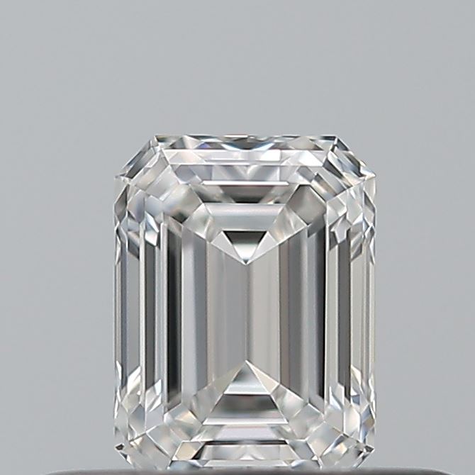 0.3 Carat Emerald Natural Diamond with  Cut Diamond in 14KT  view 1

