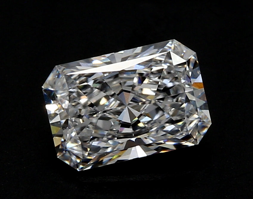4.08 Carat Radiant Lab Diamond with  Cut Diamond in 14KT  view 1
