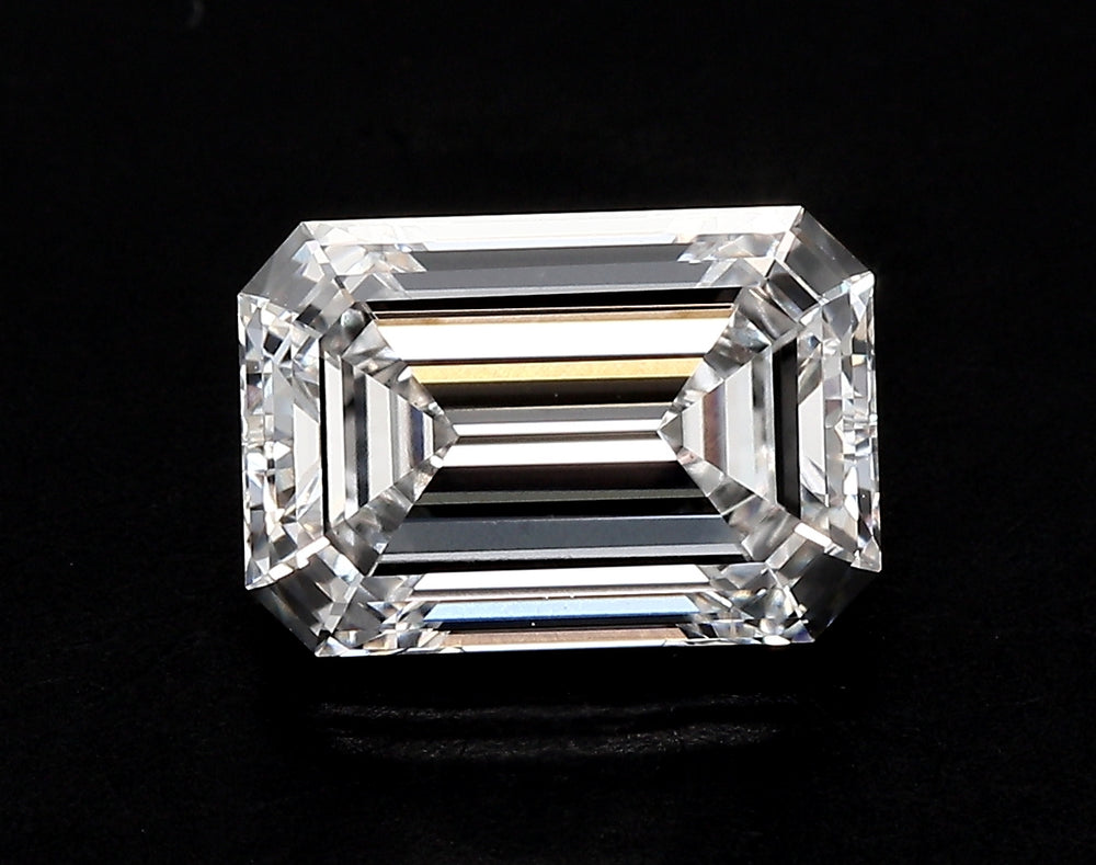 1.5 Carat Emerald Lab Diamond with  Cut Diamond in 14KT  view 1
