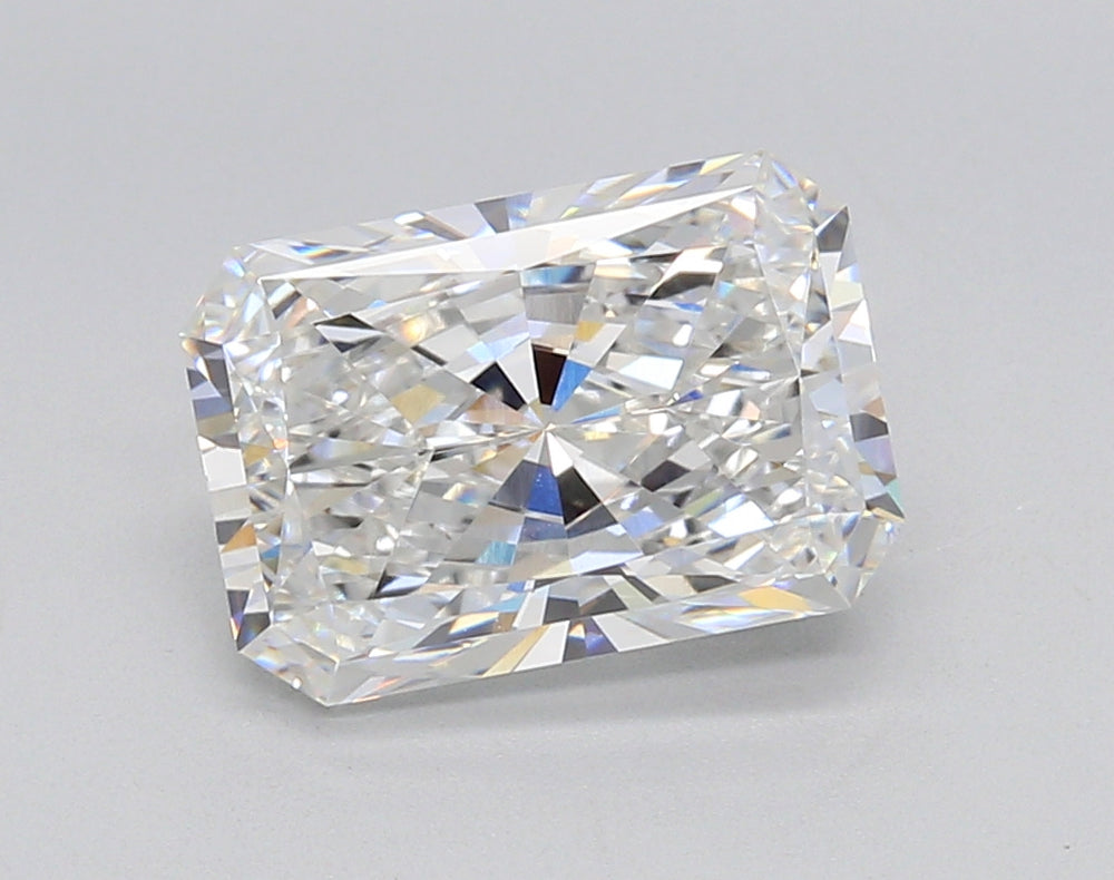 3.04 Carat Radiant Lab Diamond with  Cut Diamond in 14KT  view 1

