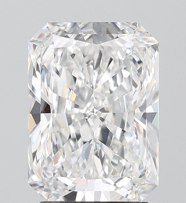 2.67 Carat Radiant Lab Diamond with  Cut Diamond in 14KT  view 1
