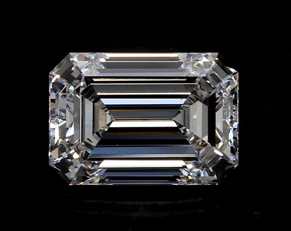 3.12 Carat Emerald Lab Diamond with  Cut Diamond in 14KT  view 1
