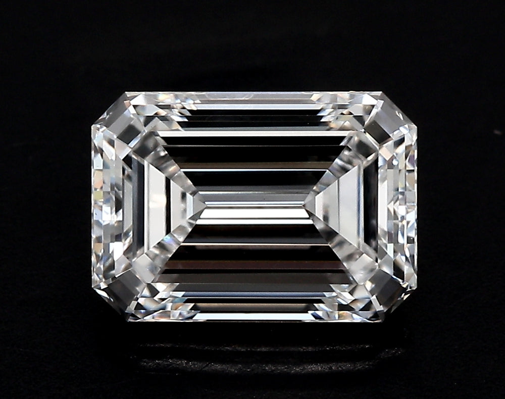 1.52 Carat Emerald Lab Diamond with  Cut Diamond in 14KT  view 1
