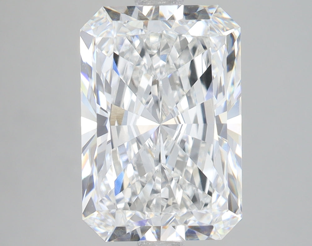 5.08 Carat Radiant Lab Diamond with  Cut Diamond in 14KT  view 1
