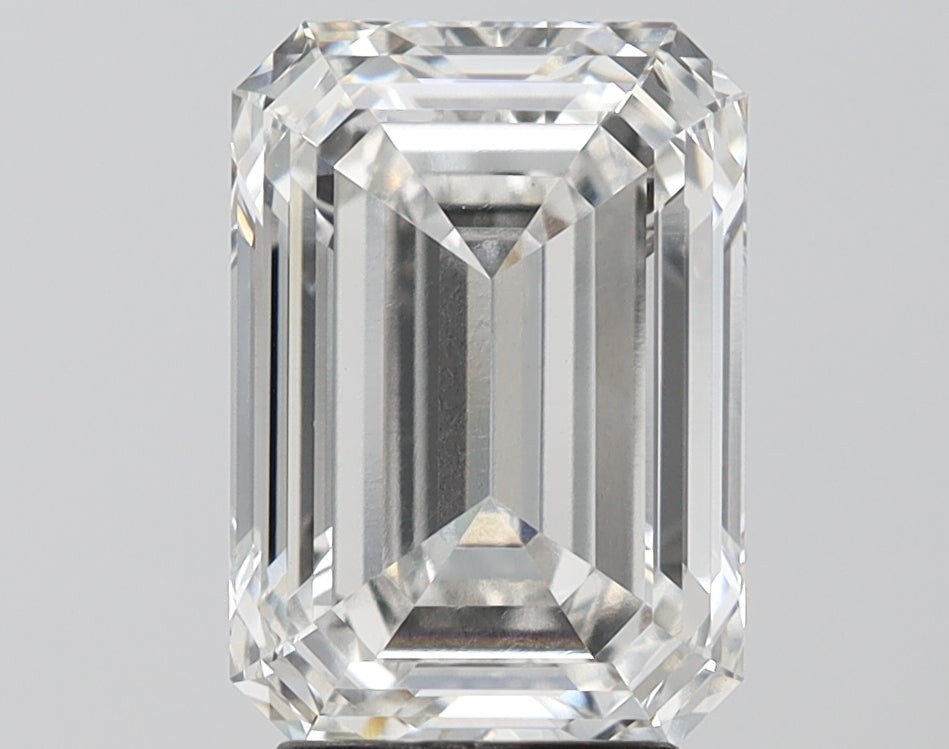 4.0 Carat Emerald Lab Diamond with  Cut Diamond in 14KT  view 1
