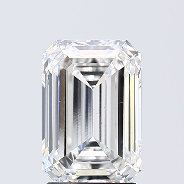 2.6 Carat Emerald Lab Diamond with  Cut Diamond in 14KT  view 1
