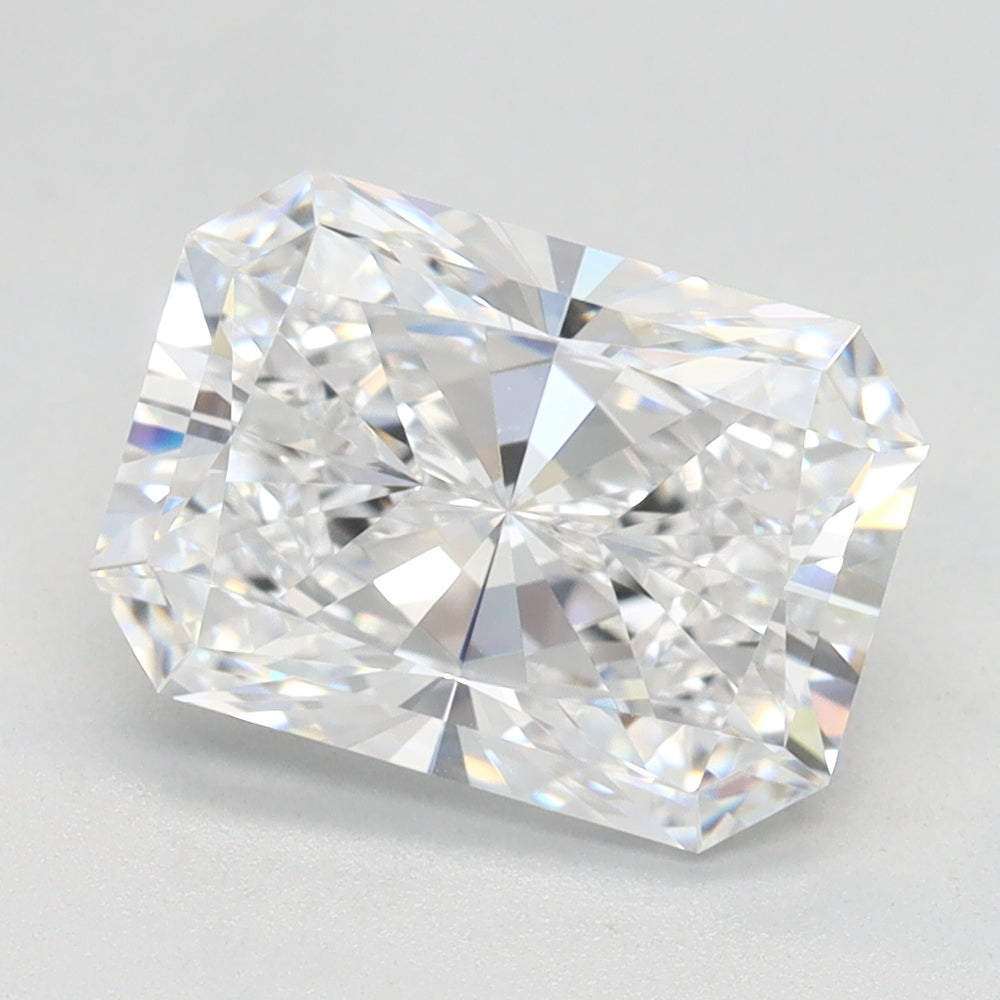 2.6 Carat Radiant Lab Diamond with  Cut Diamond in 14KT  view 1
