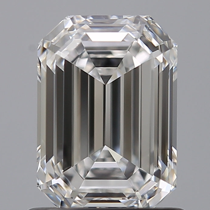 1.05 Carat Emerald Natural Diamond with  Cut Diamond in 14KT  view 1
