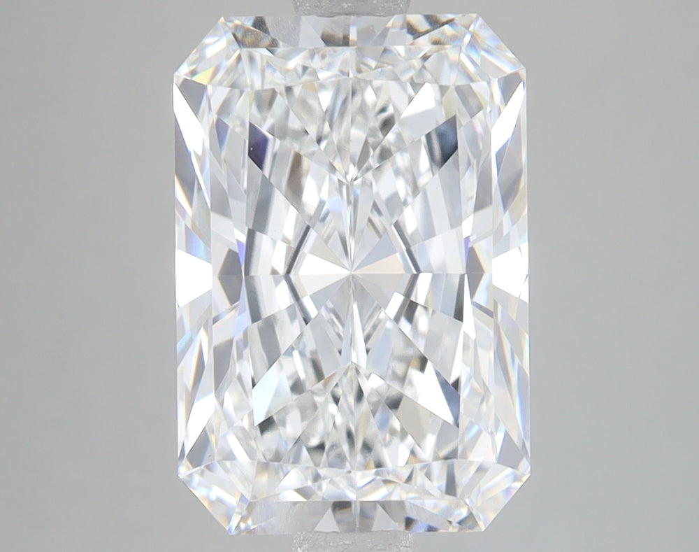 5.05 Carat Radiant Lab Diamond with  Cut Diamond in 14KT  view 1
