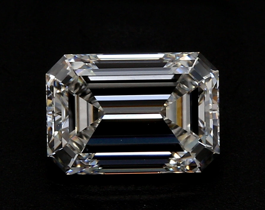 2.27 Carat Emerald Lab Diamond with  Cut Diamond in 14KT  view 1
