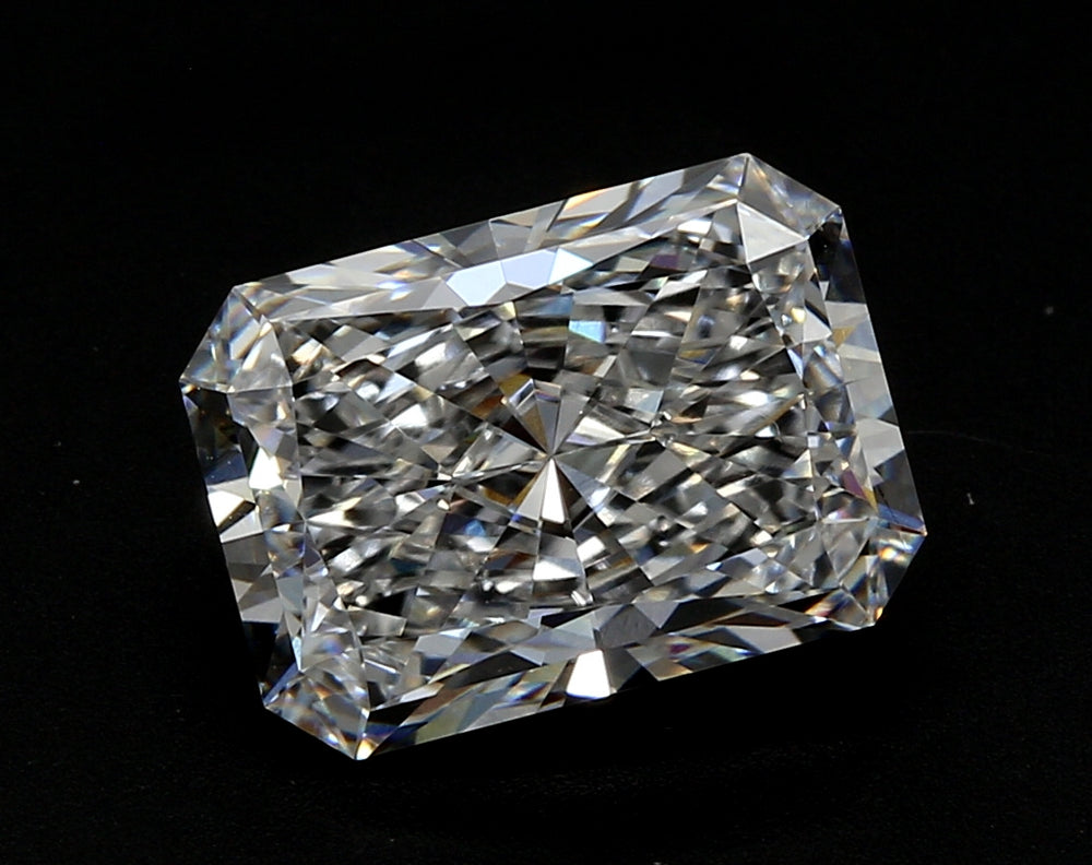 2.01 Carat Radiant Lab Diamond with  Cut Diamond in 14KT  view 1
