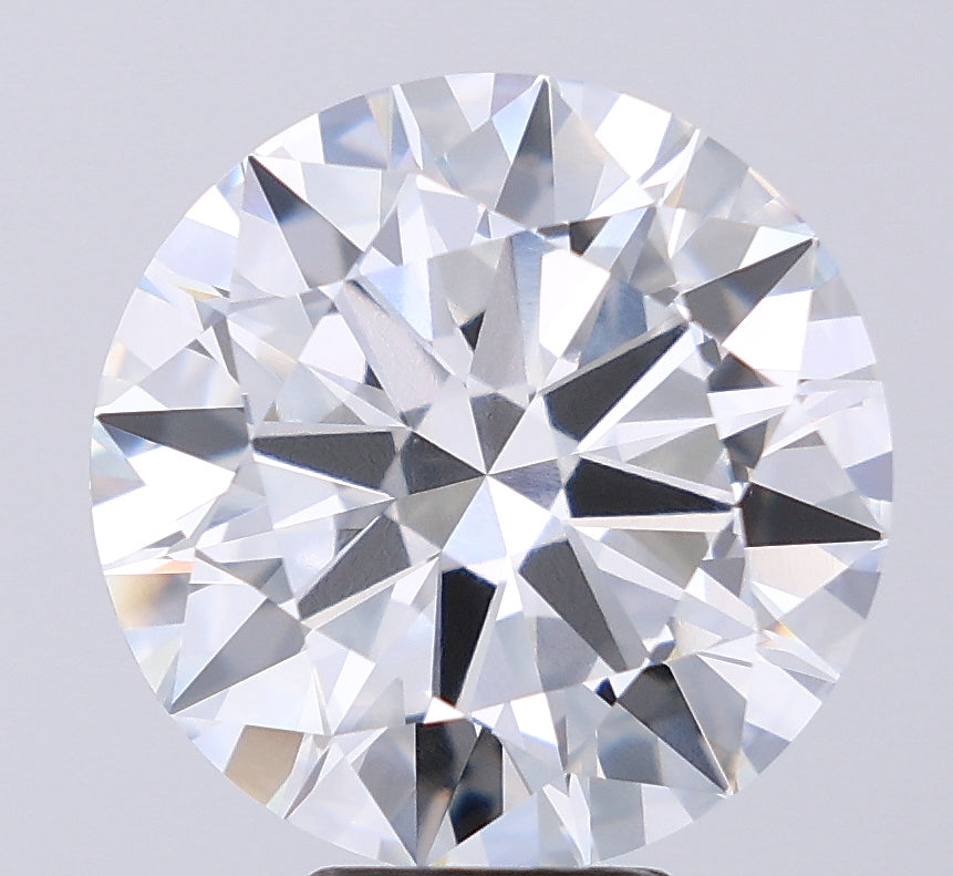 7.02 Carat Round Lab Diamond with  Cut Diamond in 14KT  view 1

