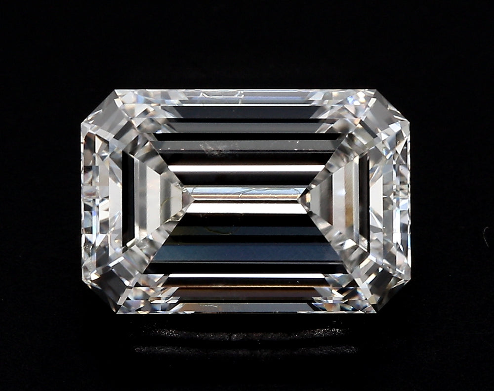 2.5 Carat Emerald Lab Diamond with  Cut Diamond in 14KT  view 1
