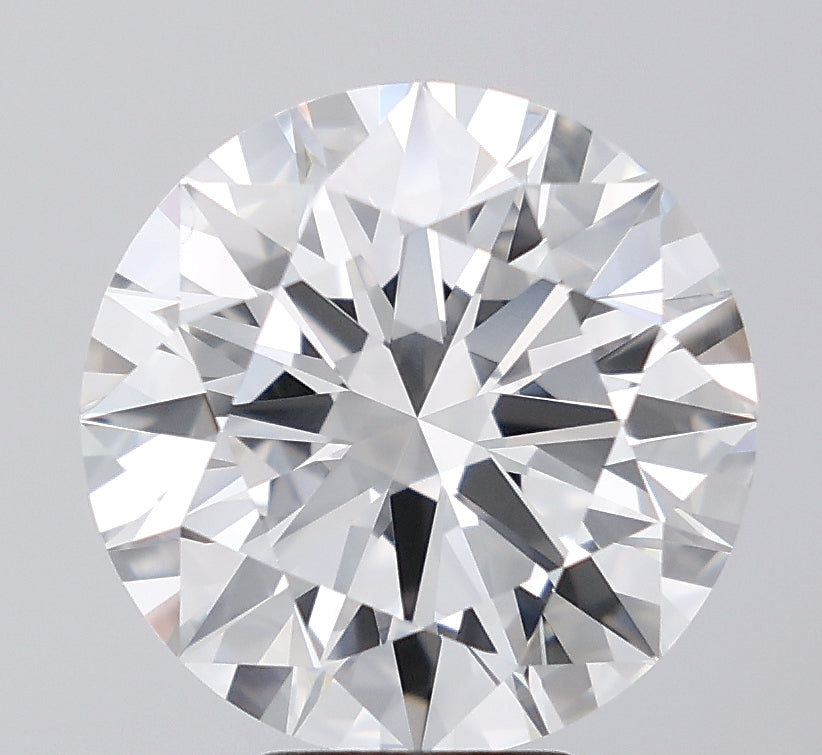 6.01 Carat Round Lab Diamond with  Cut Diamond in 14KT  view 1
