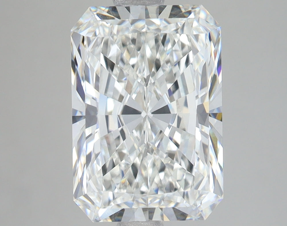 4.1 Carat Radiant Lab Diamond with  Cut Diamond in 14KT  view 1
