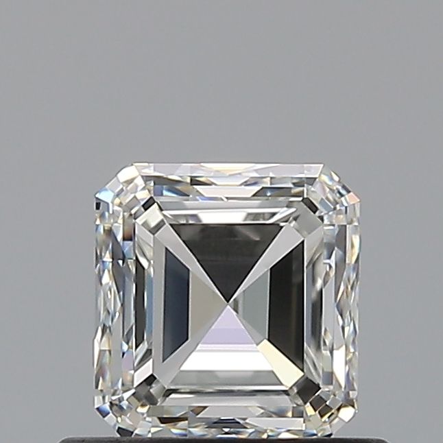 0.7 Carat Emerald Natural Diamond with  Cut Diamond in 14KT  view 1
