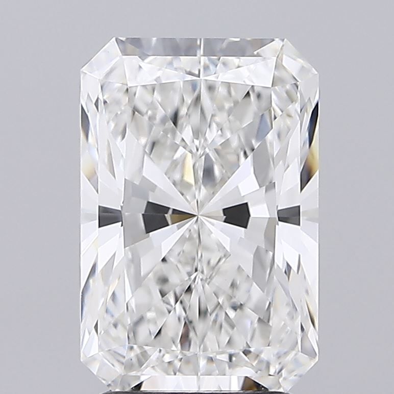 2.92 Carat Radiant Lab Diamond with  Cut Diamond in 14KT  view 1
