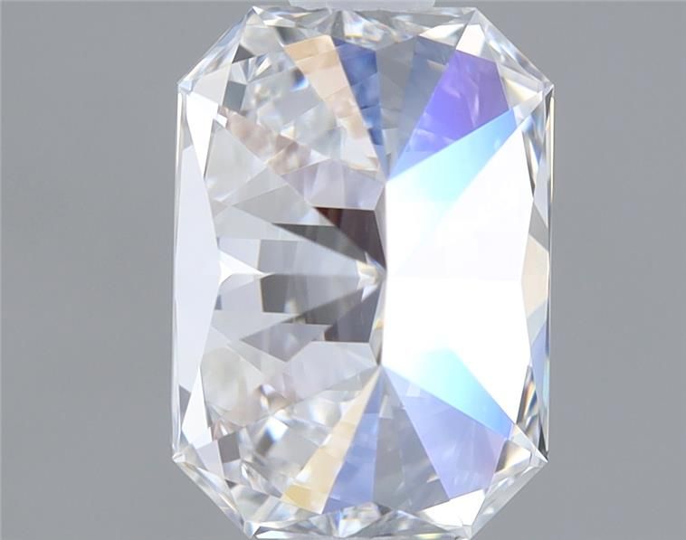 1.04 Carat Radiant Lab Diamond with  Cut Diamond in 14KT  view 1
