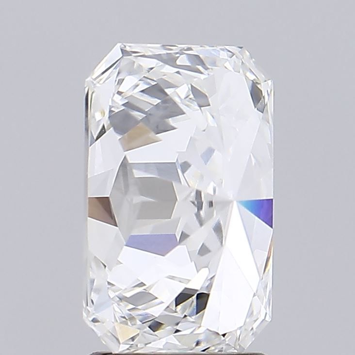 2.04 Carat Radiant Lab Diamond with  Cut Diamond in 14KT  view 1
