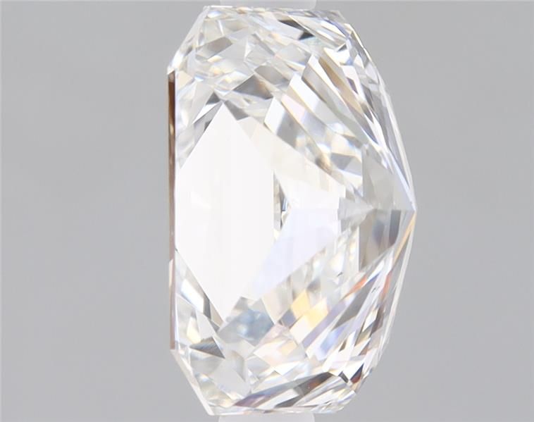 1.79 Carat Radiant Lab Diamond with  Cut Diamond in 14KT  view 1
