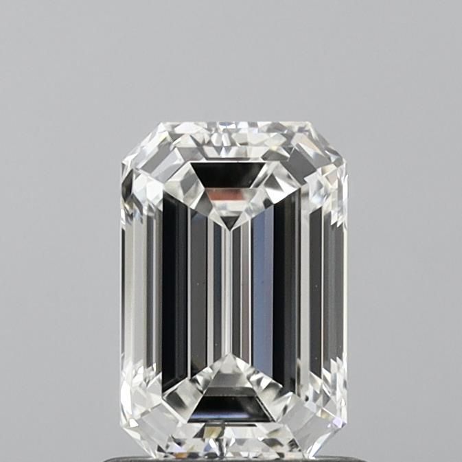 1.02 Carat Emerald Lab Diamond with  Cut Diamond in 14KT  view 1

