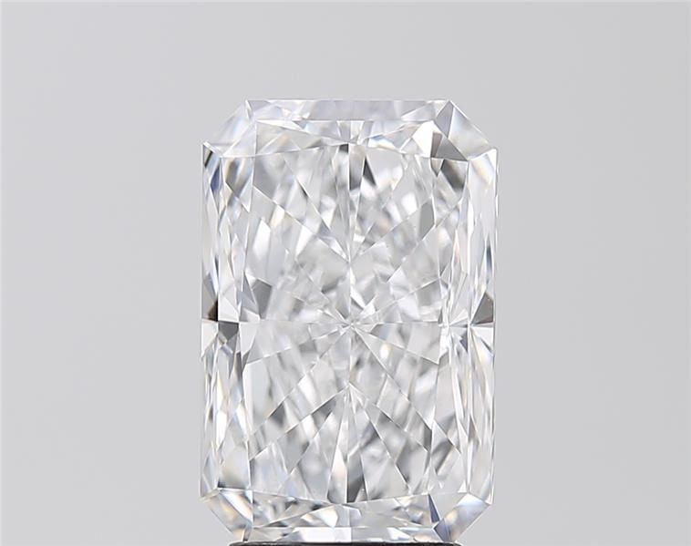 4.0 Carat Radiant Lab Diamond with  Cut Diamond in 14KT  view 1
