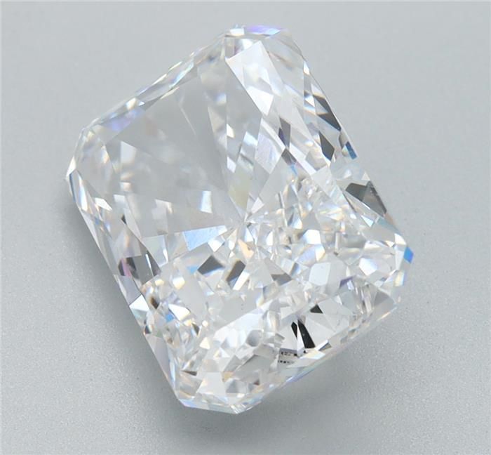 4.52 Carat Radiant Lab Diamond with  Cut Diamond in 14KT  view 1
