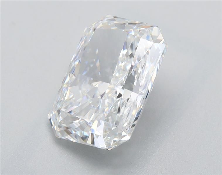 2.0 Carat Radiant Lab Diamond with  Cut Diamond in 14KT  view 1
